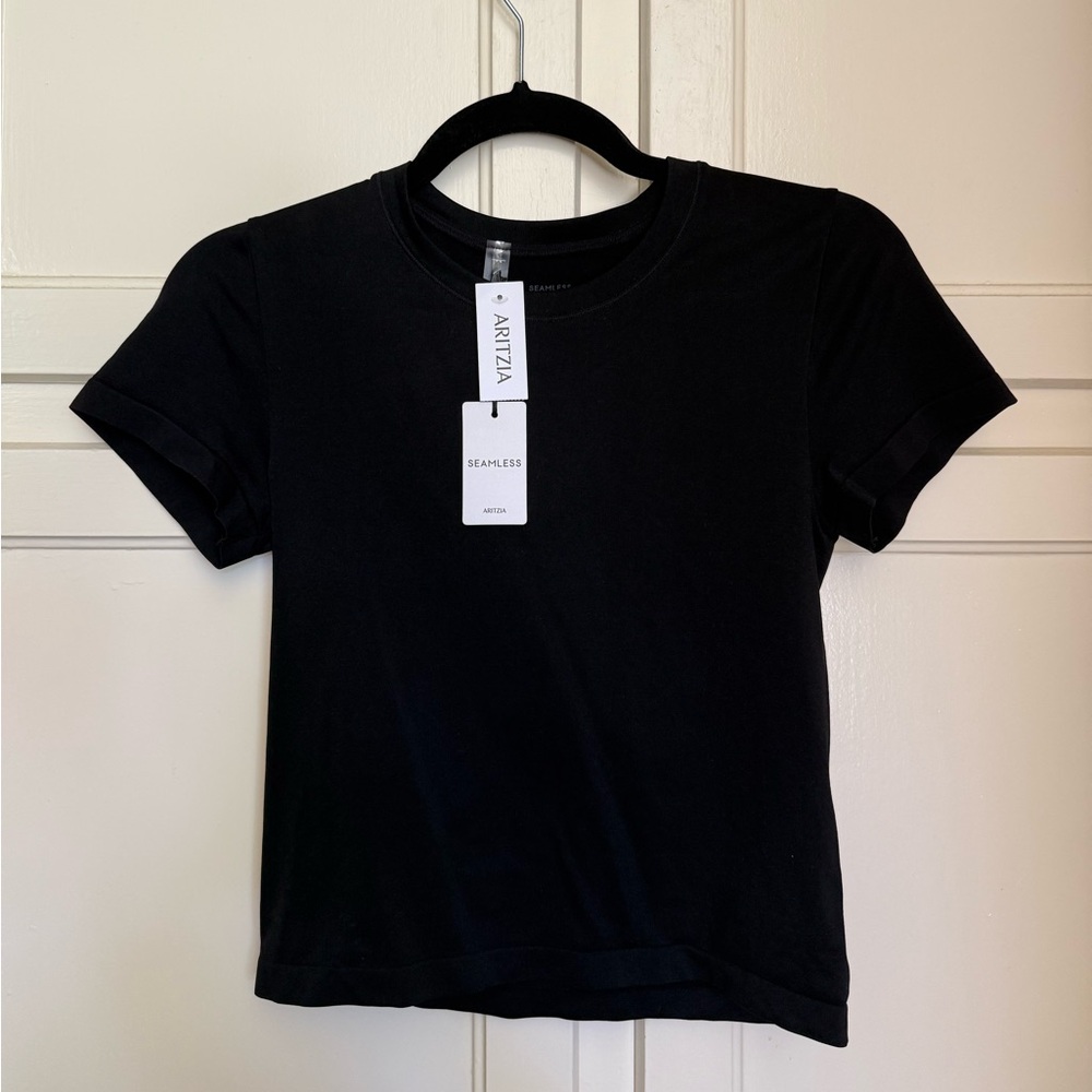 Aritzia Jet Black Seamless Tee